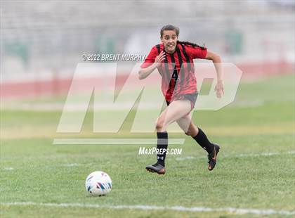 Thumbnail 1 in Montrose vs. Riverdale Ridge (CHSAA 4A playoffs round 1) photogallery.