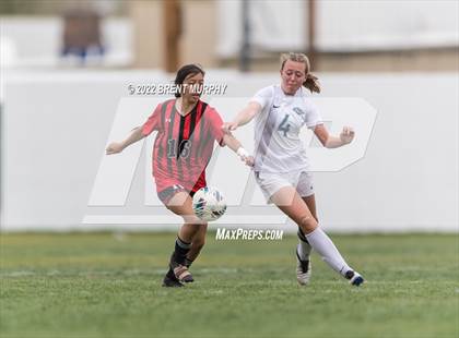 Thumbnail 3 in Montrose vs. Riverdale Ridge (CHSAA 4A playoffs round 1) photogallery.