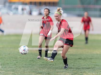 Thumbnail 1 in Montrose vs. Riverdale Ridge (CHSAA 4A playoffs round 1) photogallery.