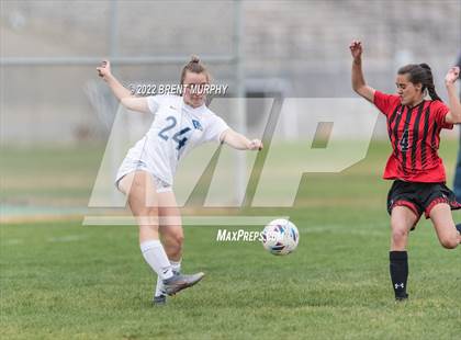 Thumbnail 1 in Montrose vs. Riverdale Ridge (CHSAA 4A playoffs round 1) photogallery.