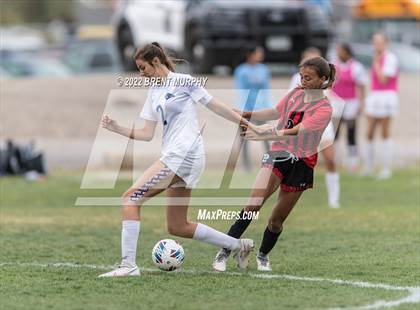 Thumbnail 2 in Montrose vs. Riverdale Ridge (CHSAA 4A playoffs round 1) photogallery.