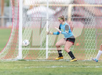 Thumbnail 2 in Montrose vs. Riverdale Ridge (CHSAA 4A playoffs round 1) photogallery.