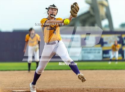Thumbnail 1 in Hahnville @ Thibodaux photogallery.