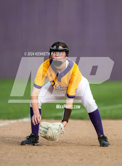 Thumbnail 1 in Hahnville @ Thibodaux photogallery.