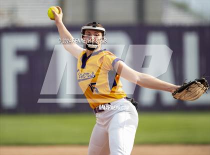 Thumbnail 1 in Hahnville @ Thibodaux photogallery.
