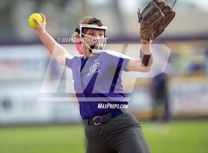 Thumbnail 1 in Hahnville @ Thibodaux photogallery.