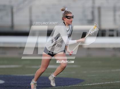 Thumbnail 3 in Horizon vs. Dakota Ridge photogallery.