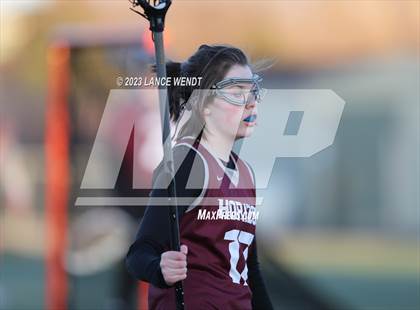 Thumbnail 3 in Horizon vs. Dakota Ridge photogallery.