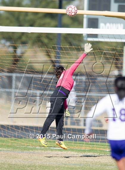 Thumbnail 1 in Apollo vs Cesar Chavez (Sun Valley Classic) photogallery.