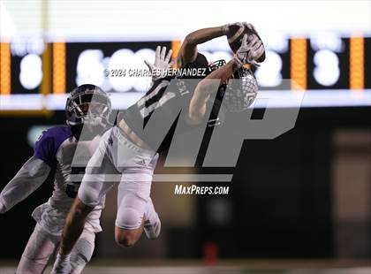 Thumbnail 2 in Lufkin vs College Station (UIL 5A Football Division I Region 3 Area Playoff) photogallery.