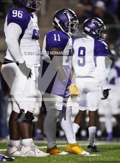 Thumbnail 2 in Lufkin vs College Station (UIL 5A Football Division I Region 3 Area Playoff) photogallery.