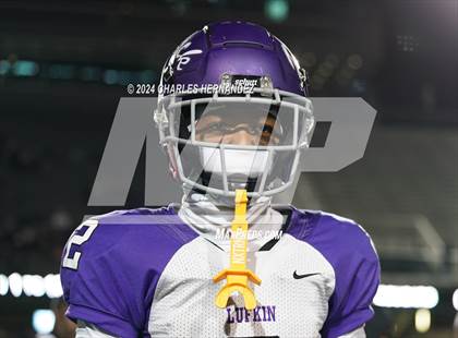 Thumbnail 2 in Lufkin vs College Station (UIL 5A Football Division I Region 3 Area Playoff) photogallery.