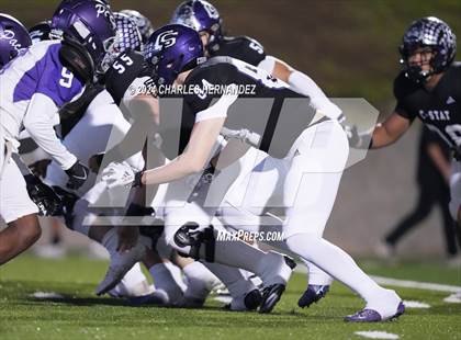 Thumbnail 2 in Lufkin vs College Station (UIL 5A Football Division I Region 3 Area Playoff) photogallery.