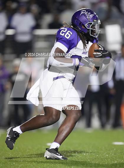 Thumbnail 3 in Lufkin vs College Station (UIL 5A Football Division I Region 3 Area Playoff) photogallery.