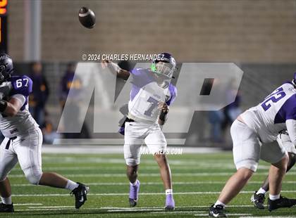 Thumbnail 1 in Lufkin vs College Station (UIL 5A Football Division I Region 3 Area Playoff) photogallery.
