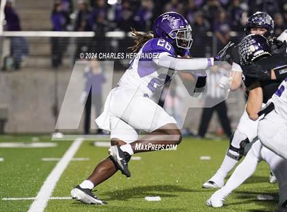 Thumbnail 2 in Lufkin vs College Station (UIL 5A Football Division I Region 3 Area Playoff) photogallery.