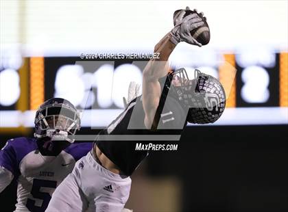 Thumbnail 3 in Lufkin vs College Station (UIL 5A Football Division I Region 3 Area Playoff) photogallery.