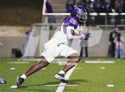 Thumbnail 1 in Lufkin vs College Station (UIL 5A Football Division I Region 3 Area Playoff) photogallery.