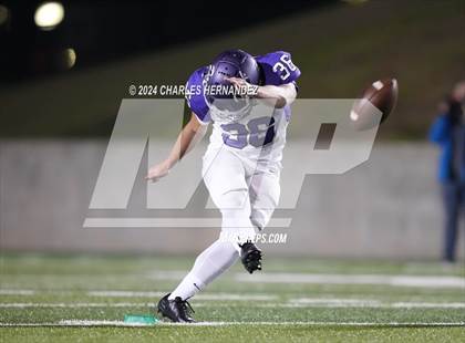 Thumbnail 3 in Lufkin vs College Station (UIL 5A Football Division I Region 3 Area Playoff) photogallery.