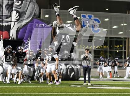 Thumbnail 2 in Lufkin vs College Station (UIL 5A Football Division I Region 3 Area Playoff) photogallery.