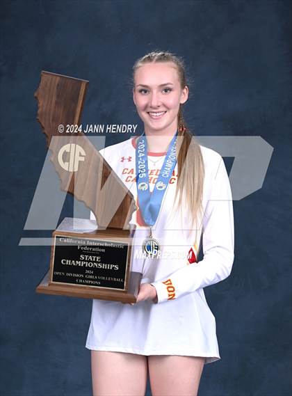 Thumbnail 2 in Archbishop Mitty vs Cathedral Catholic (CIF Open Division Final Awards) photogallery.