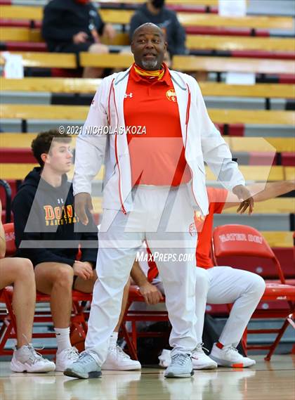 Thumbnail 2 in Sonora vs. Cathedral Catholic (Mater Dei Extravaganza) photogallery.