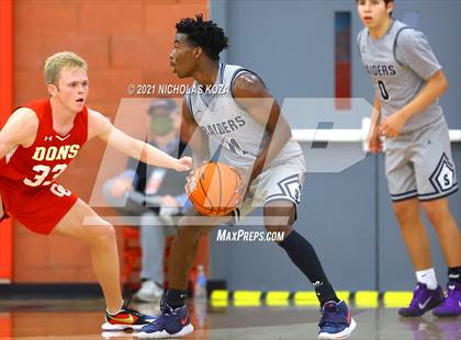 Thumbnail 2 in Sonora vs. Cathedral Catholic (Mater Dei Extravaganza) photogallery.