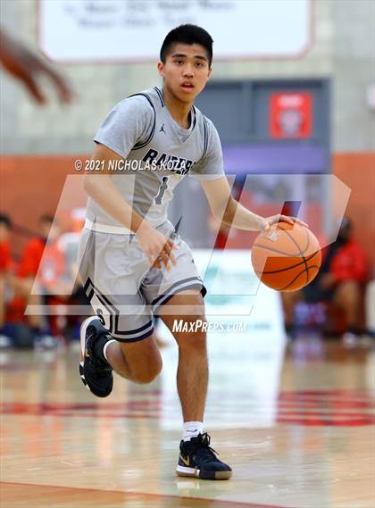Thumbnail 3 in Sonora vs. Cathedral Catholic (Mater Dei Extravaganza) photogallery.