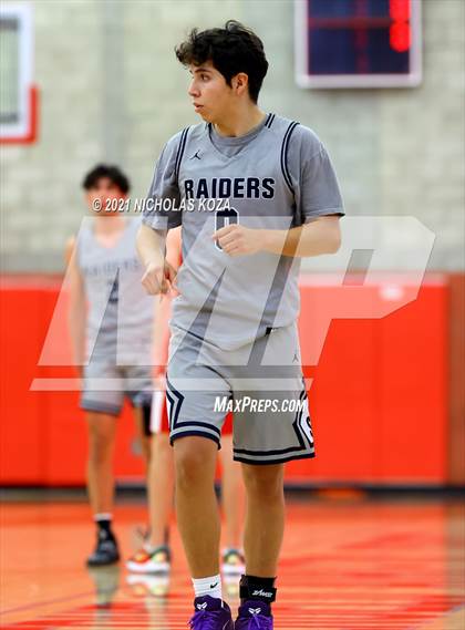 Thumbnail 3 in Sonora vs. Cathedral Catholic (Mater Dei Extravaganza) photogallery.