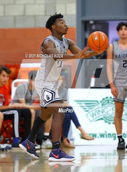Thumbnail 3 in Sonora vs. Cathedral Catholic (Mater Dei Extravaganza) photogallery.