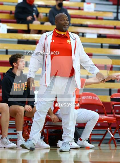 Thumbnail 1 in Sonora vs. Cathedral Catholic (Mater Dei Extravaganza) photogallery.