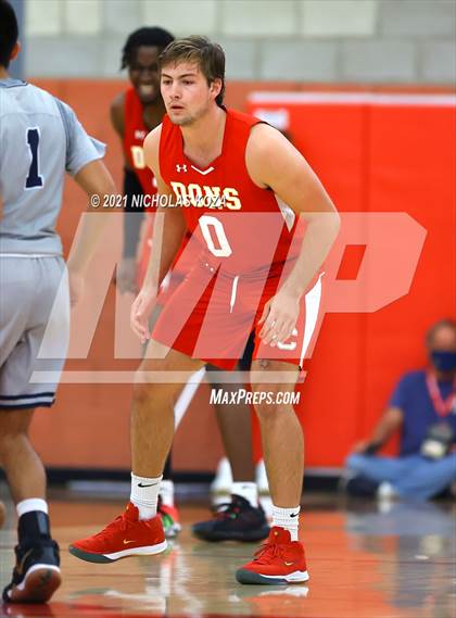 Thumbnail 1 in Sonora vs. Cathedral Catholic (Mater Dei Extravaganza) photogallery.