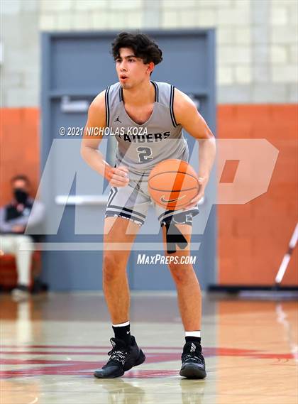 Thumbnail 2 in Sonora vs. Cathedral Catholic (Mater Dei Extravaganza) photogallery.