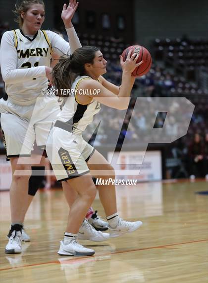 Thumbnail 3 in Morgan vs. Emery (UHSAA 3A Final) photogallery.