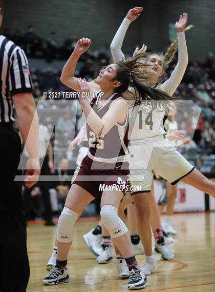 Thumbnail 2 in Morgan vs. Emery (UHSAA 3A Final) photogallery.