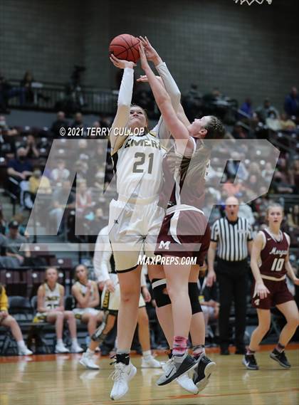 Thumbnail 1 in Morgan vs. Emery (UHSAA 3A Final) photogallery.