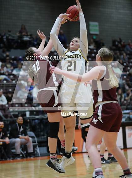 Thumbnail 1 in Morgan vs. Emery (UHSAA 3A Final) photogallery.