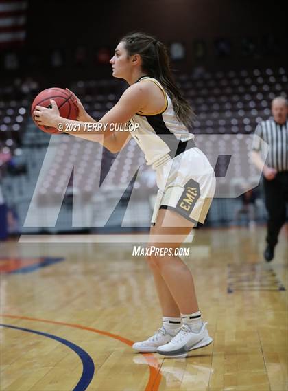 Thumbnail 3 in Morgan vs. Emery (UHSAA 3A Final) photogallery.