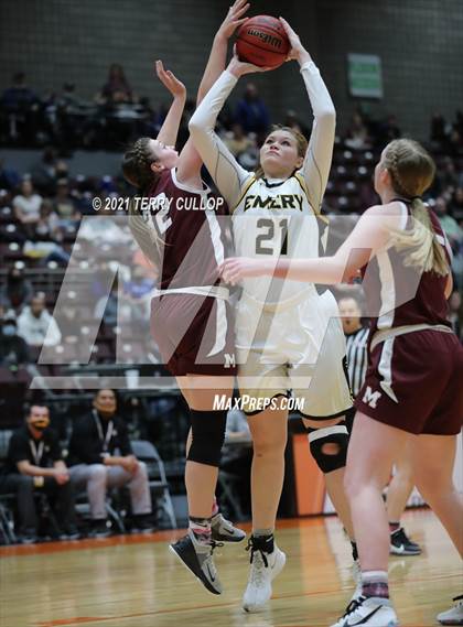 Thumbnail 3 in Morgan vs. Emery (UHSAA 3A Final) photogallery.