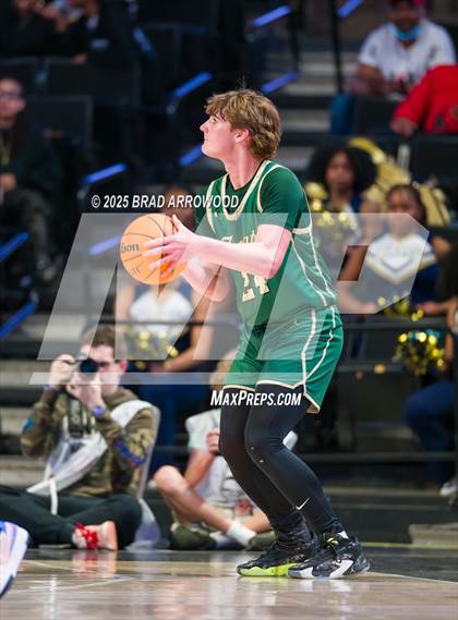 Thumbnail 2 in Bandys vs Reidsville (NCHSAA 2A Regional Final) photogallery.
