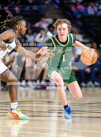 Thumbnail 1 in Bandys vs Reidsville (NCHSAA 2A Regional Final) photogallery.