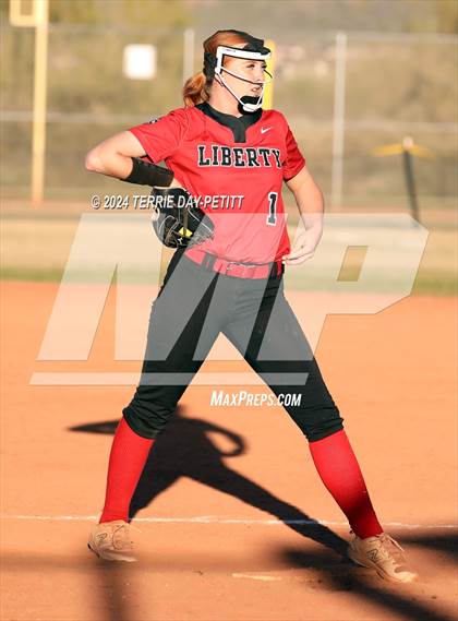 Thumbnail 1 in Ironwood Ridge vs Liberty (Sunrise Mountain Invitational) photogallery.