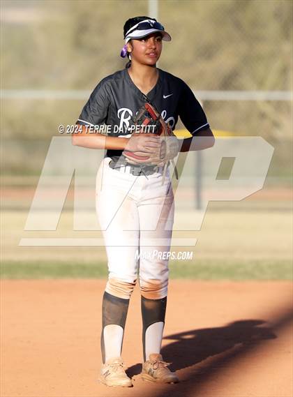 Thumbnail 2 in Ironwood Ridge vs Liberty (Sunrise Mountain Invitational) photogallery.