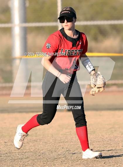 Thumbnail 1 in Ironwood Ridge vs Liberty (Sunrise Mountain Invitational) photogallery.