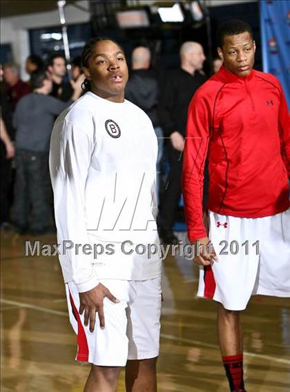Thumbnail 1 in St. Anthony vs. Boys & Girls (SNY Invitational) photogallery.