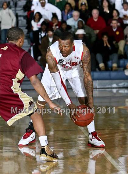 Thumbnail 1 in St. Anthony vs. Boys & Girls (SNY Invitational) photogallery.