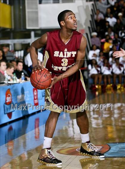 Thumbnail 3 in St. Anthony vs. Boys & Girls (SNY Invitational) photogallery.