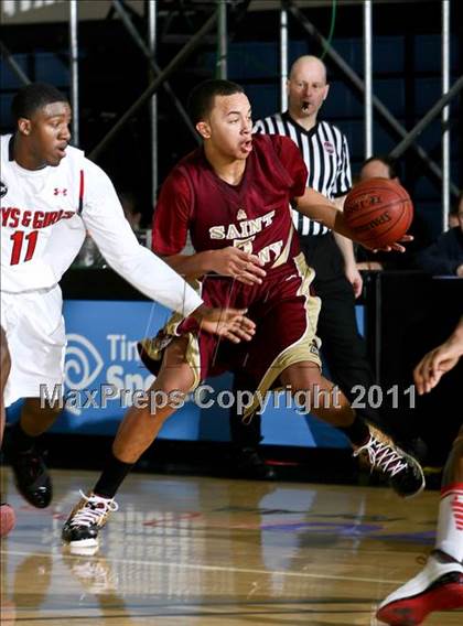 Thumbnail 2 in St. Anthony vs. Boys & Girls (SNY Invitational) photogallery.