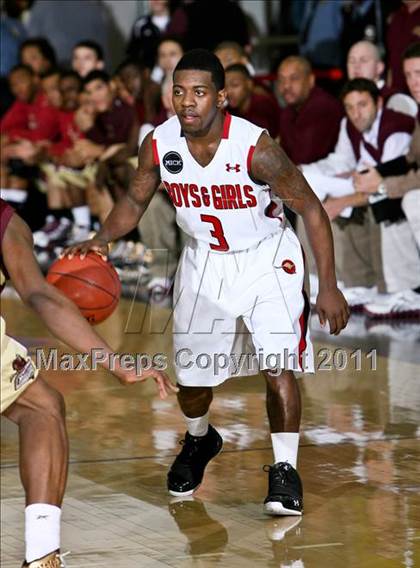 Thumbnail 3 in St. Anthony vs. Boys & Girls (SNY Invitational) photogallery.