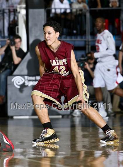 Thumbnail 1 in St. Anthony vs. Boys & Girls (SNY Invitational) photogallery.